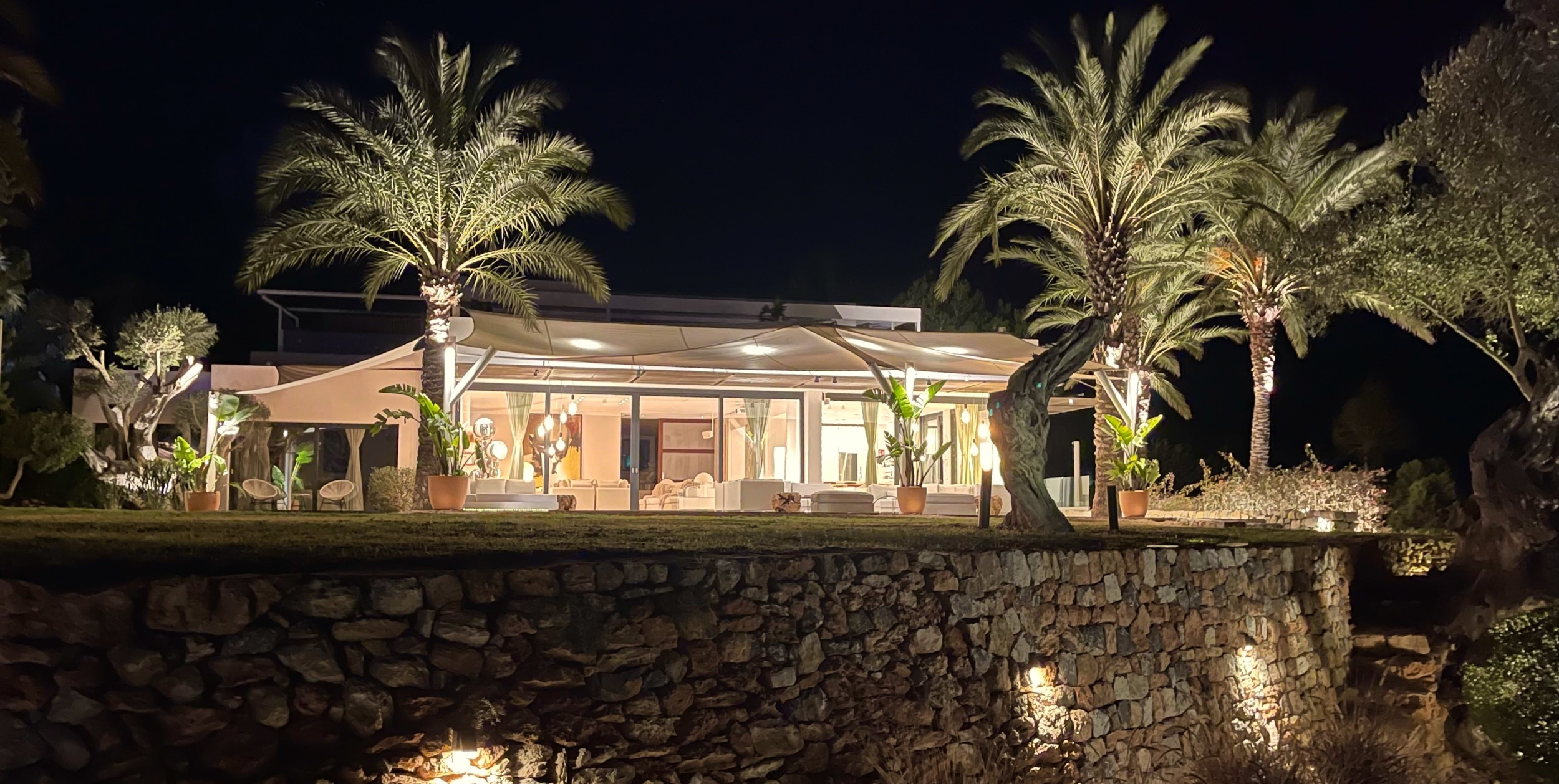 Oasis image 68