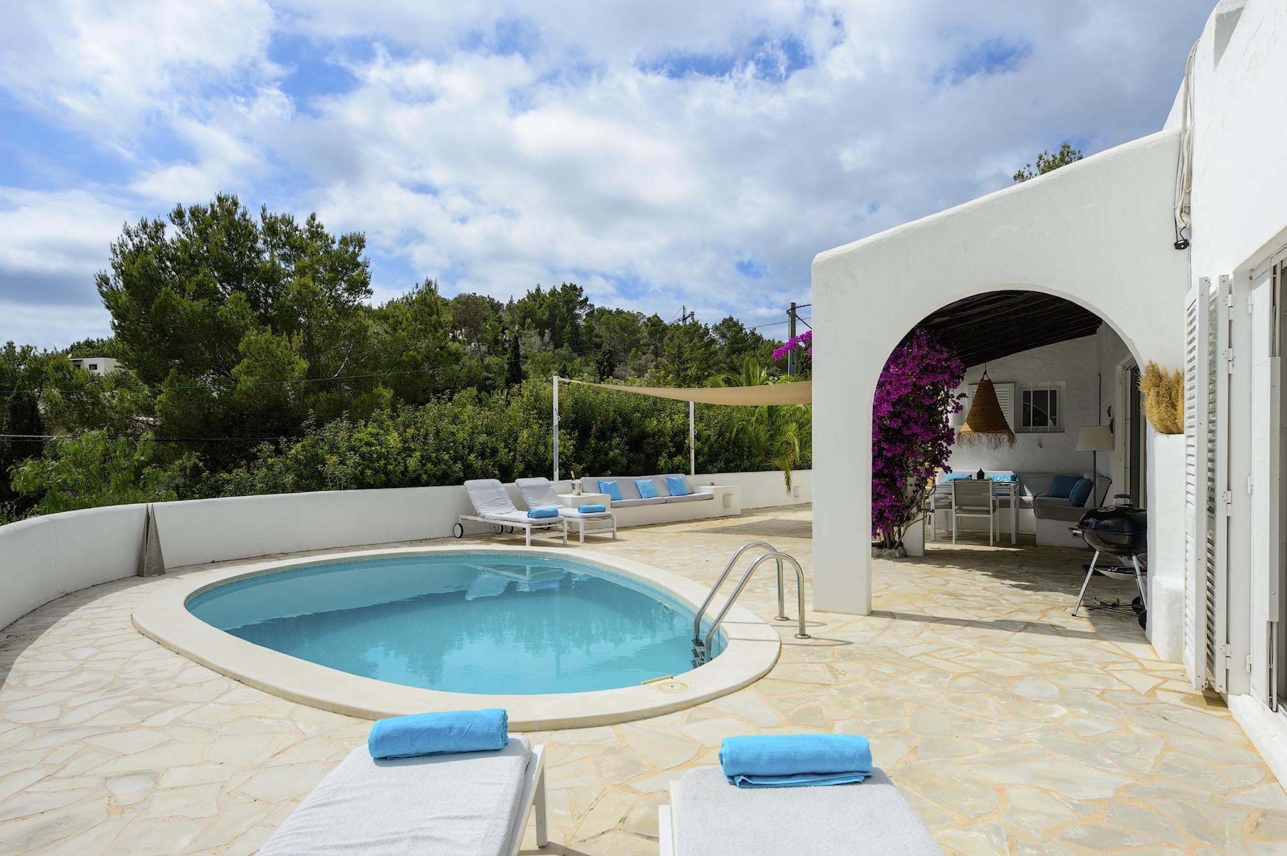 Villa Yolanda image 34