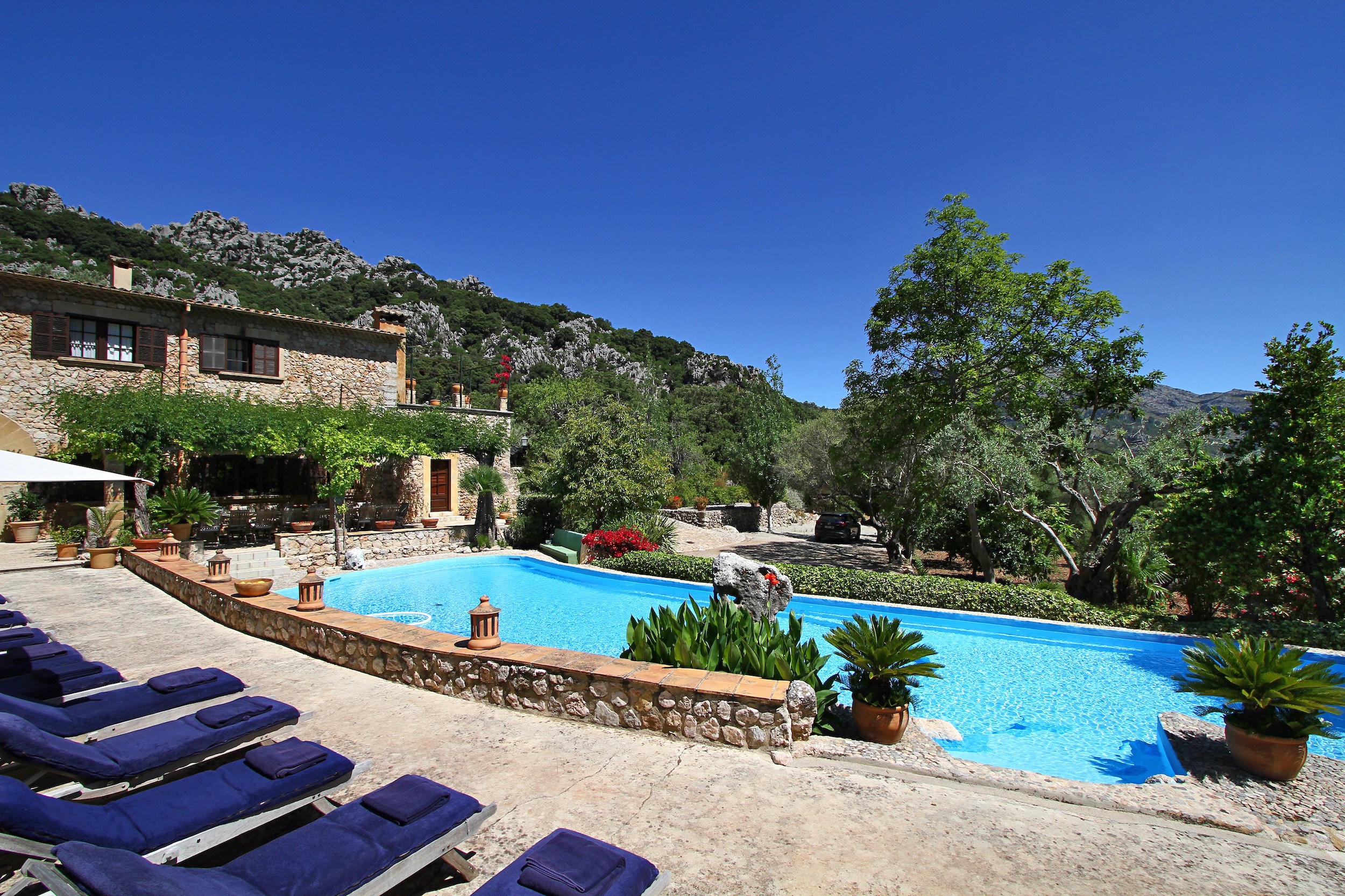 Casa Calabasas image 26