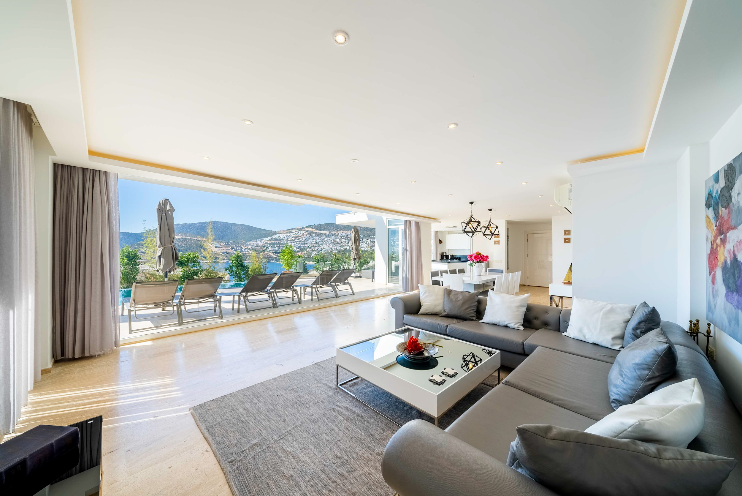 Villa Radiance image 6