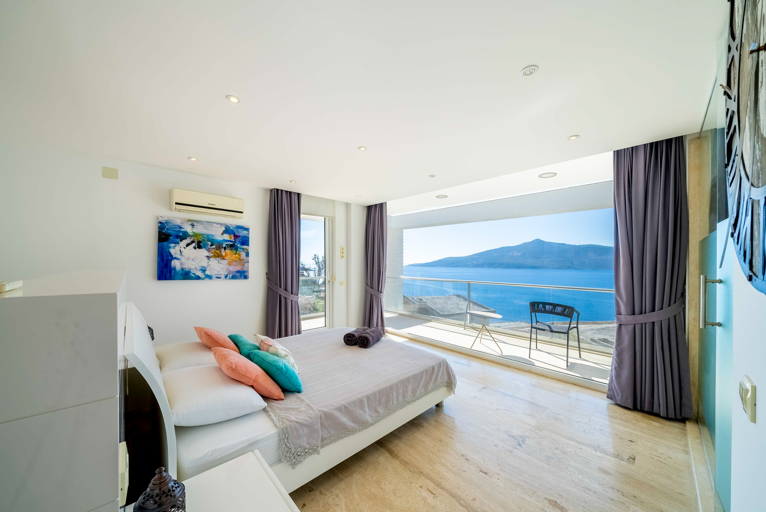 Villa Radiance image 17