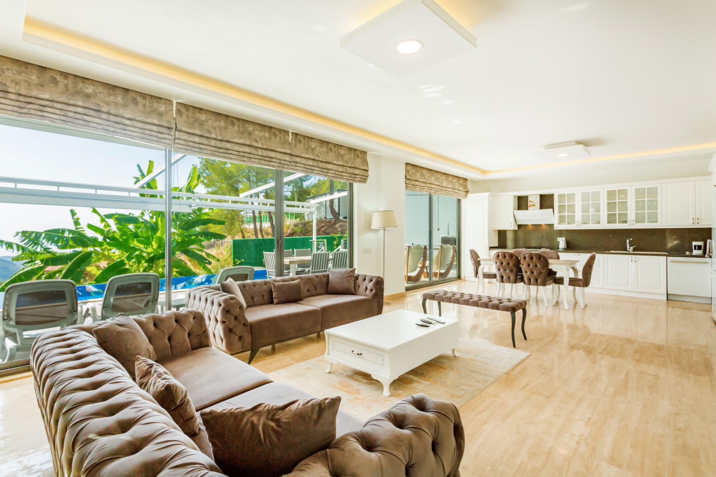 Villa Luxe Glow image 8
