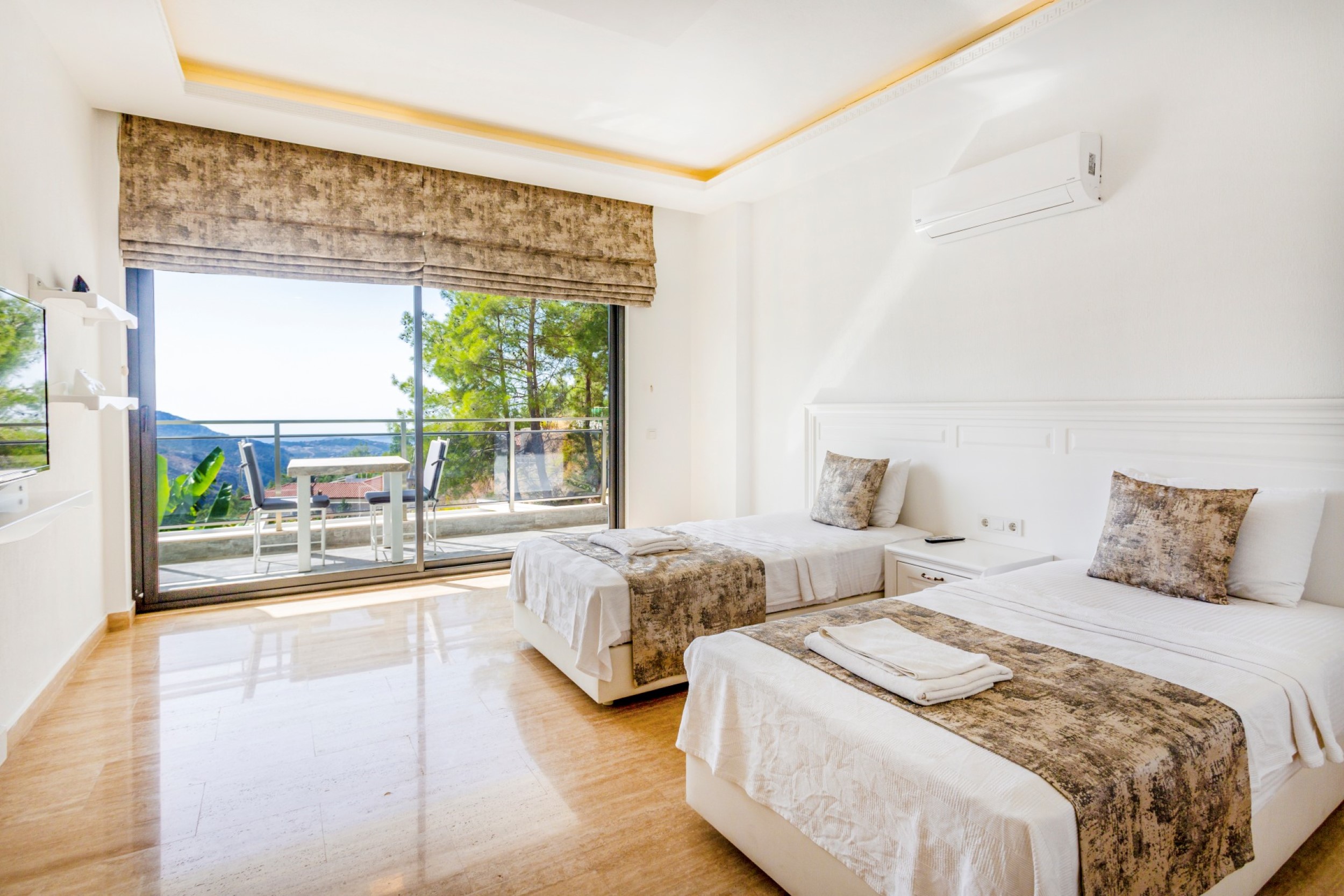 Villa Luxe Glow image 11
