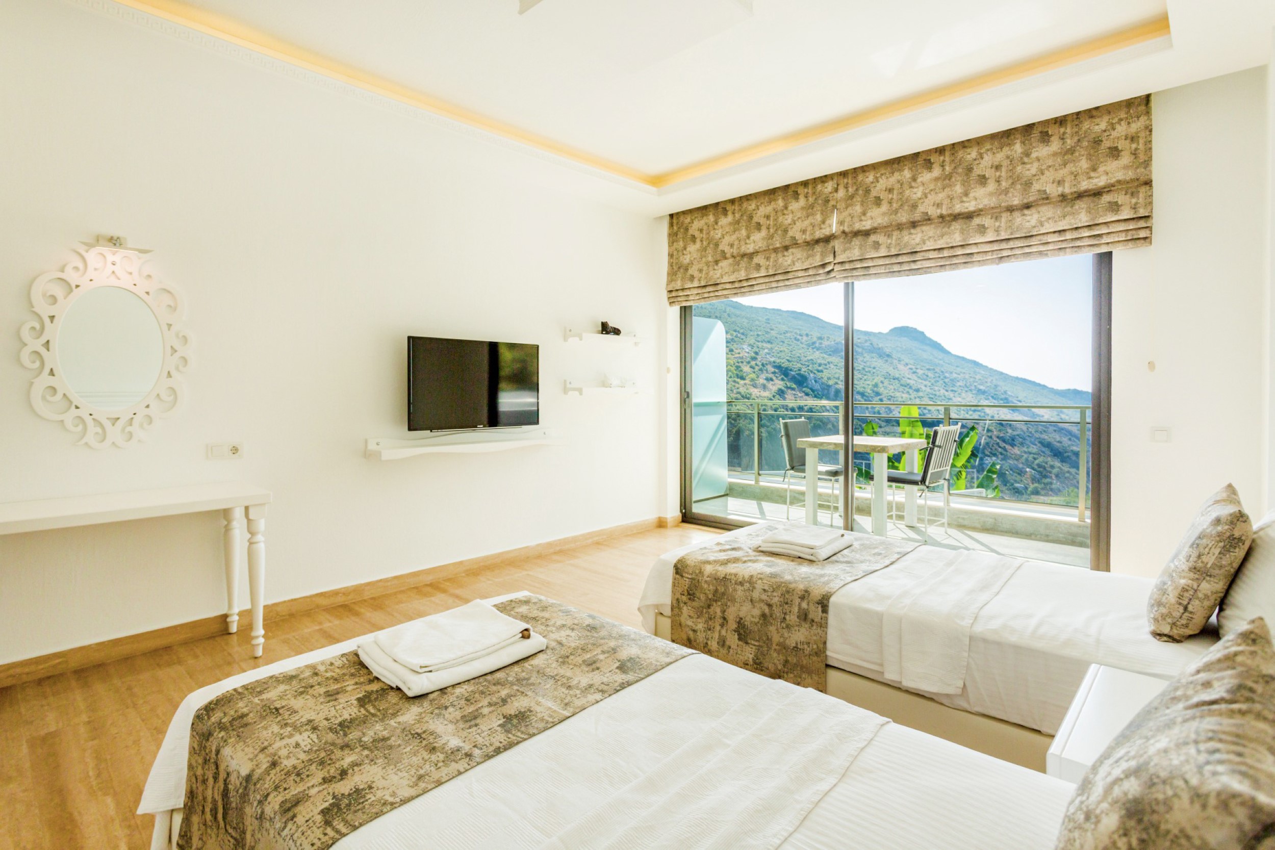 Villa Luxe Glow image 12