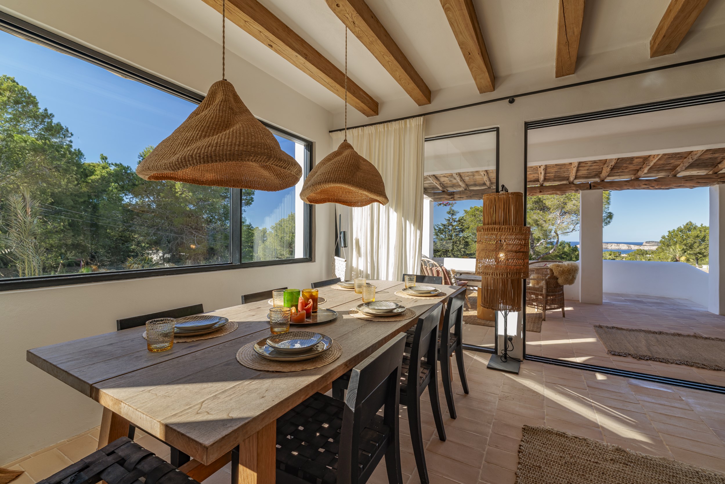 Casa Pins image 13