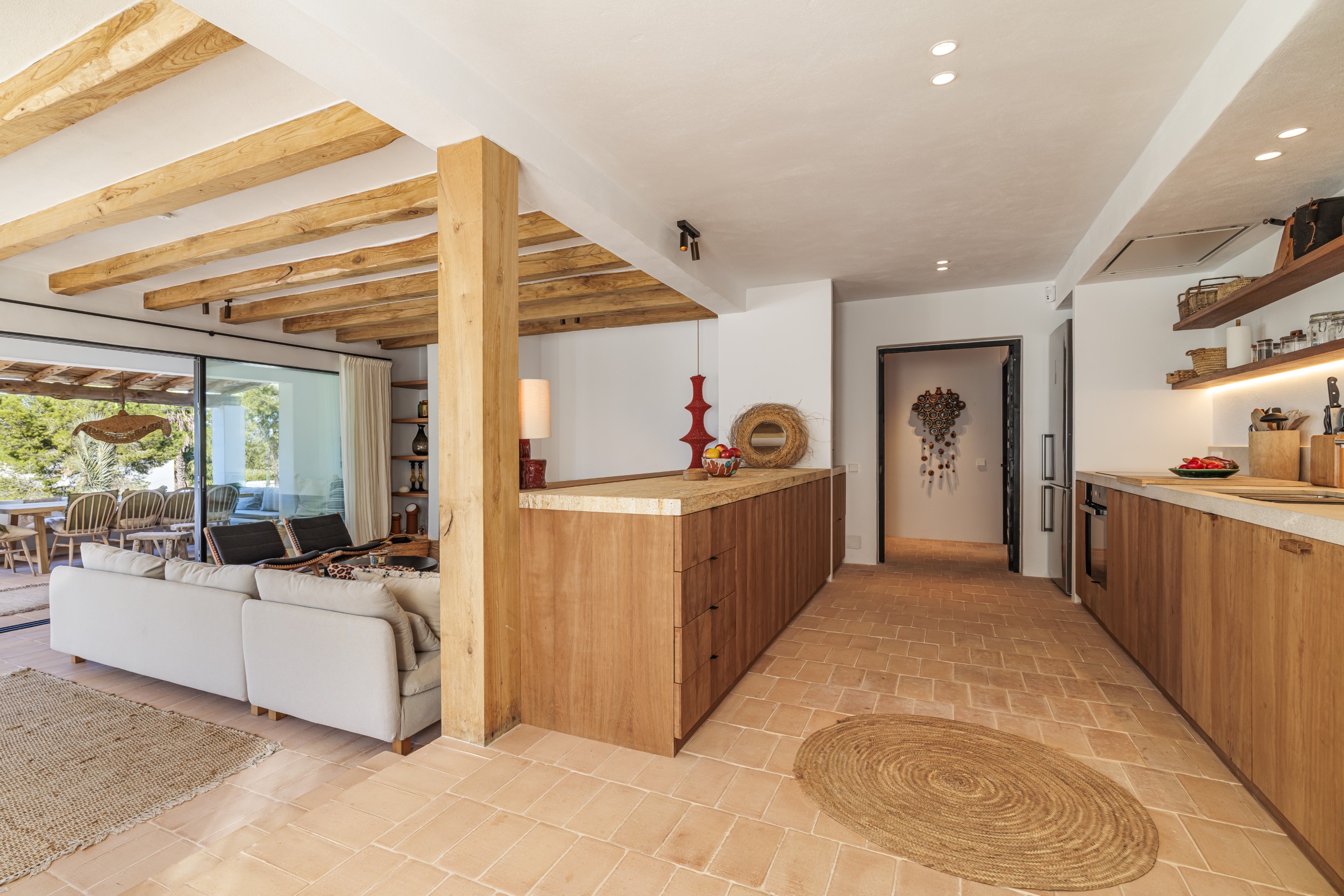 Casa Pins image 18