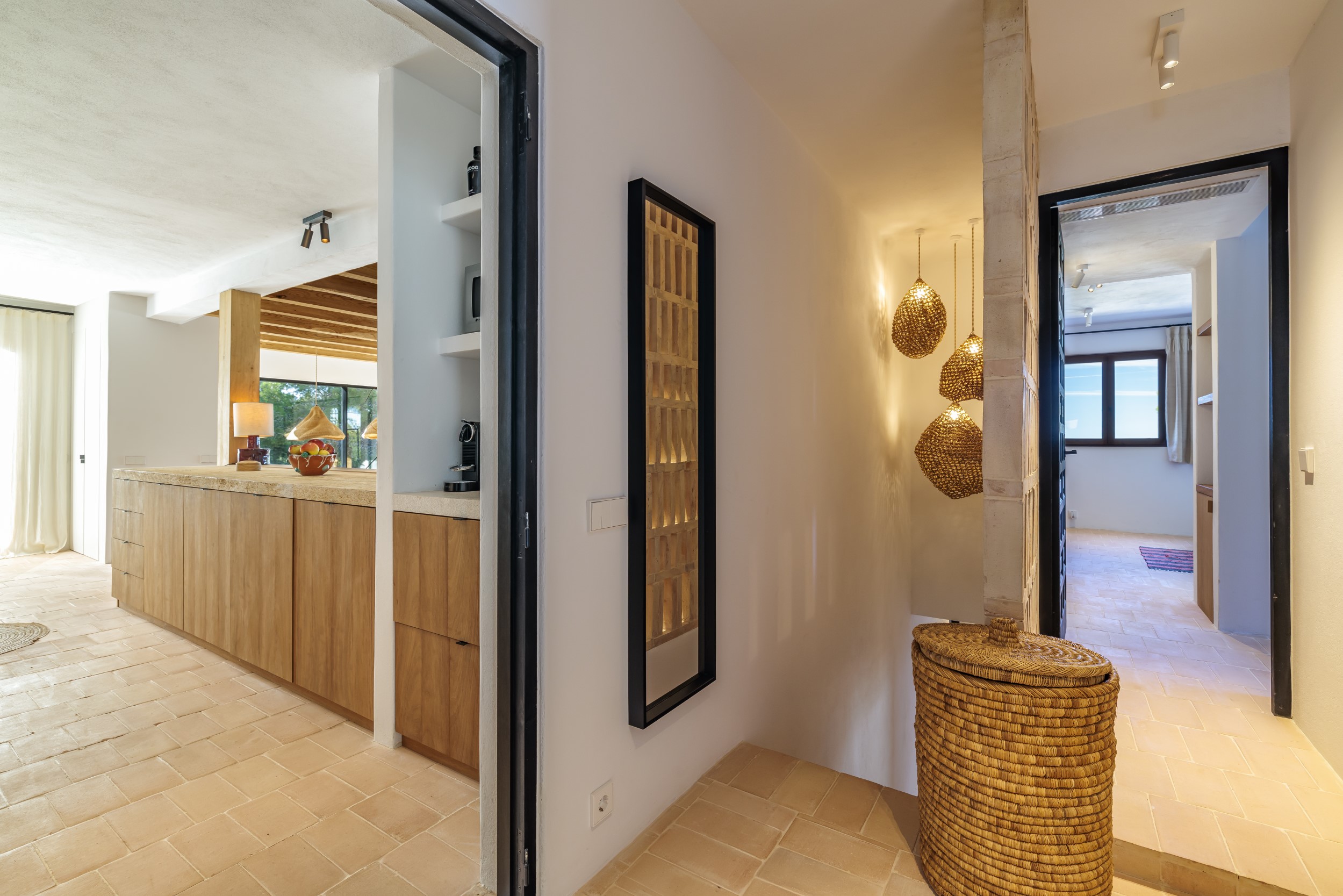 Casa Pins image 22