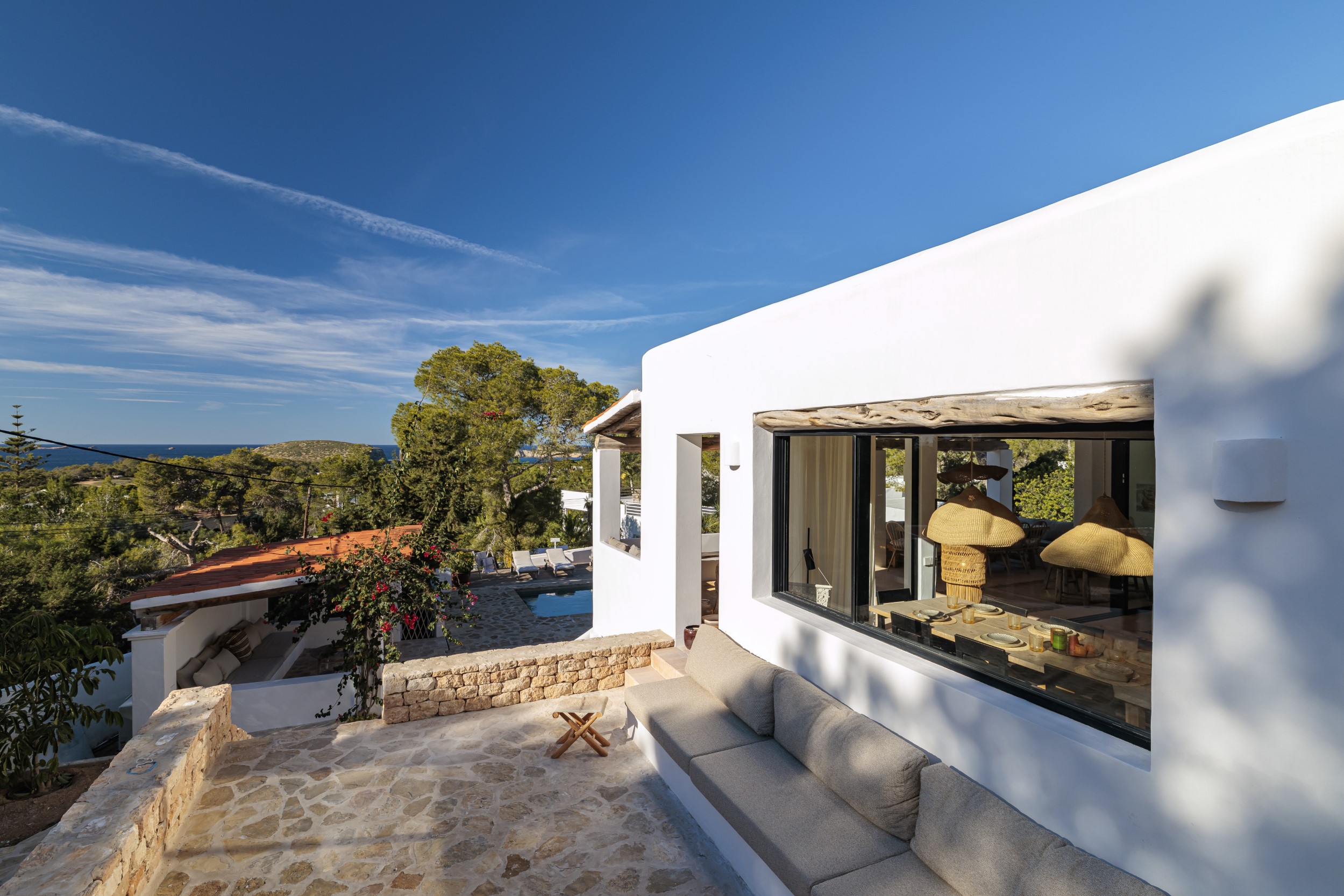 Casa Pins image 36