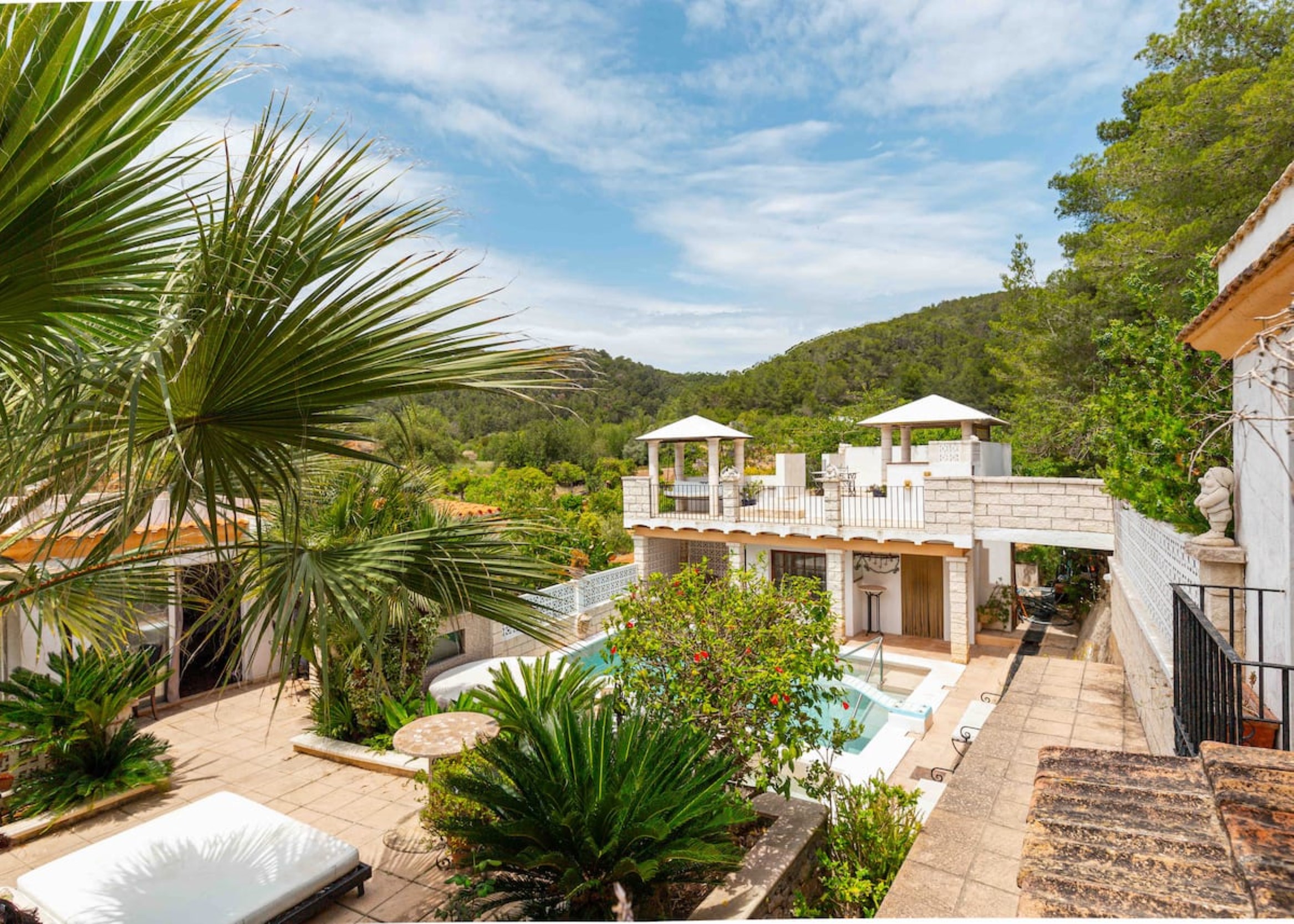 Home 1 Villa