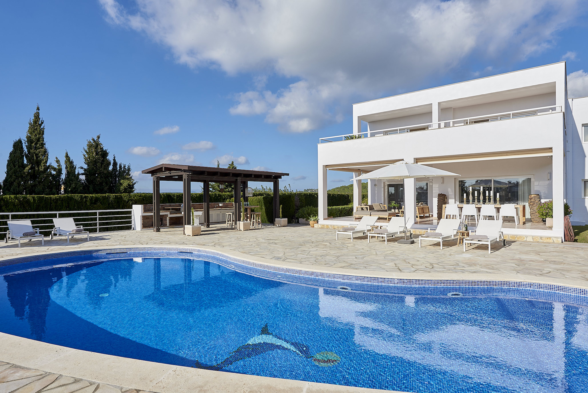 Home 2 Villa