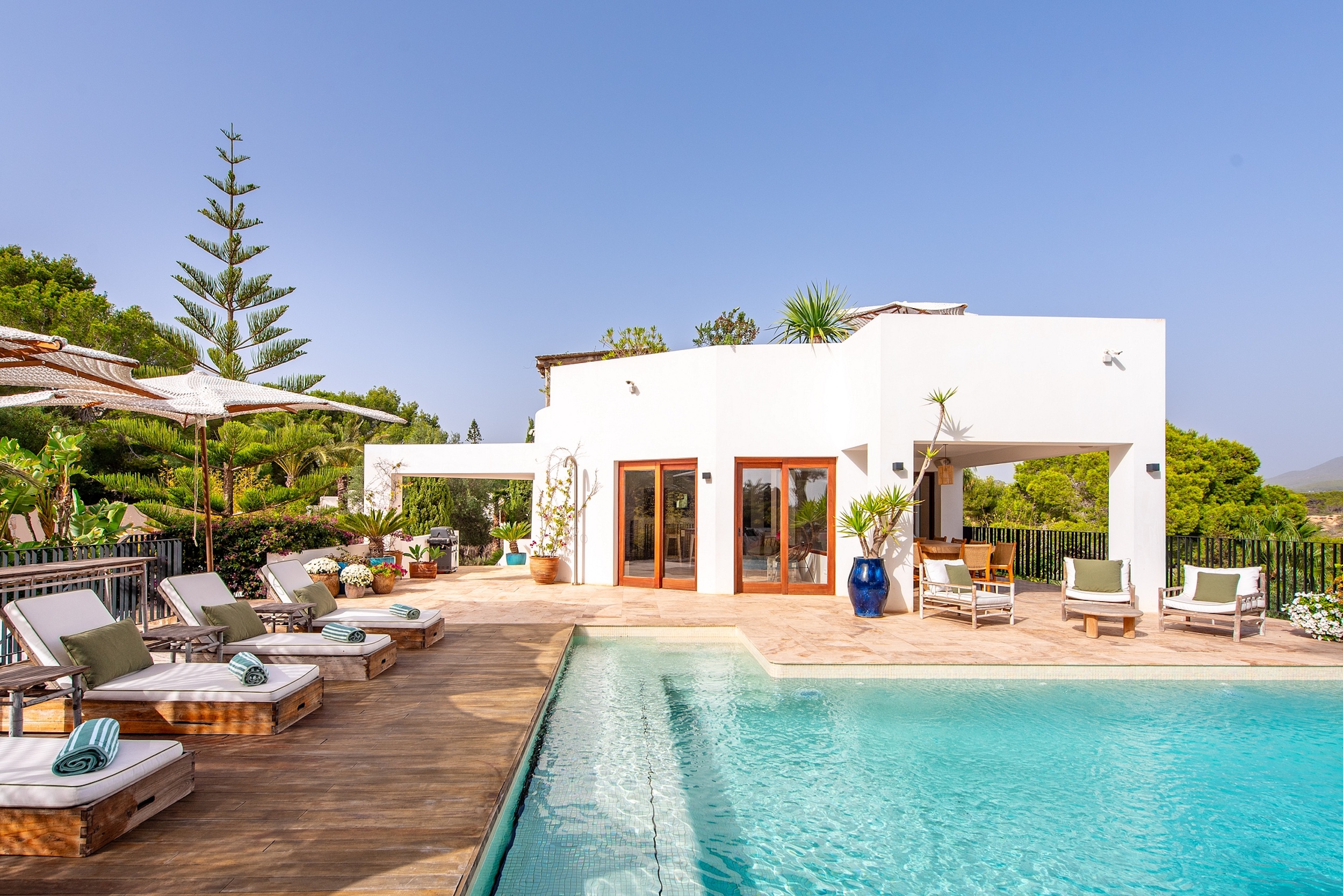 Home 2 Villa