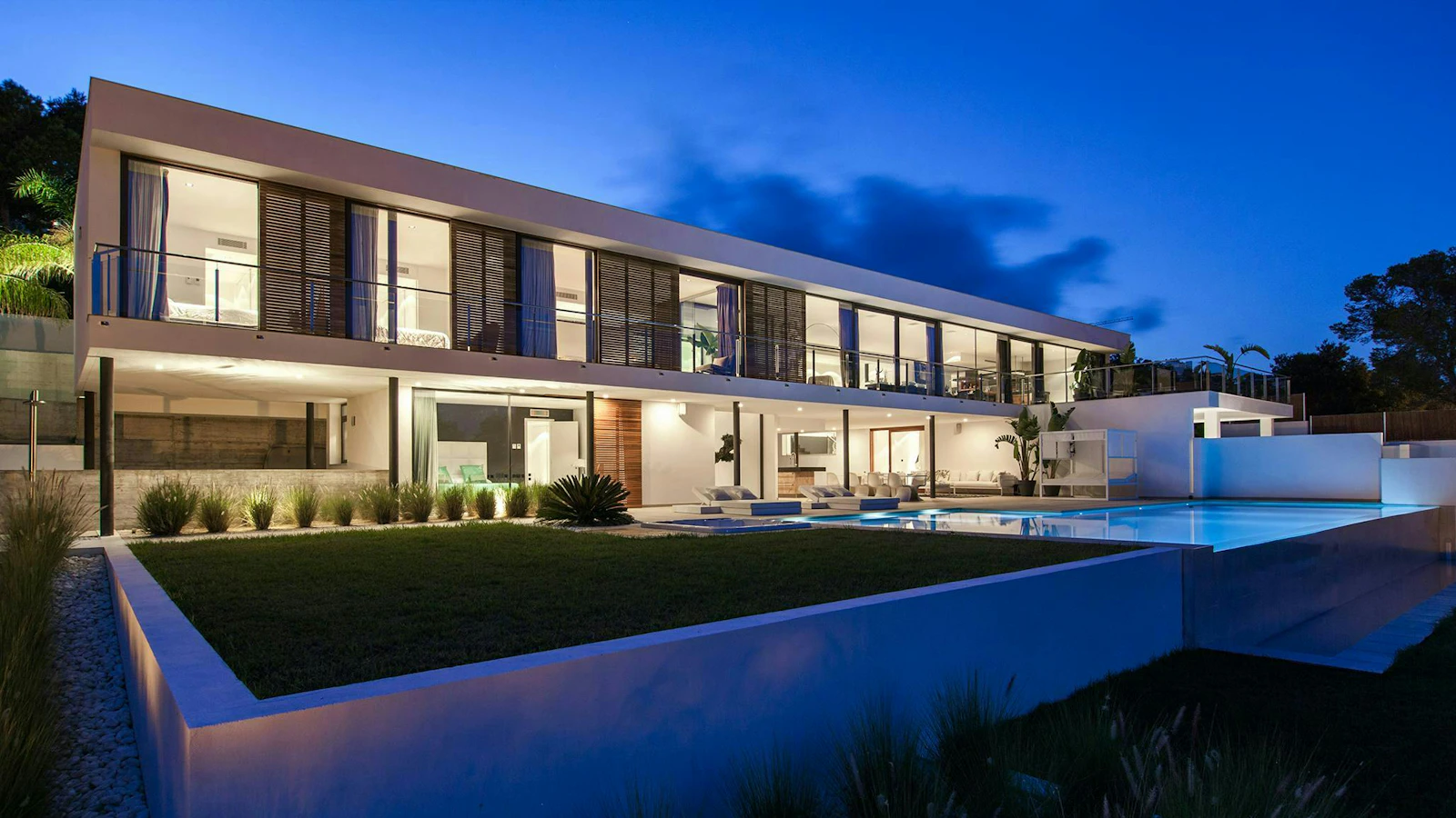 Home 11 Villa