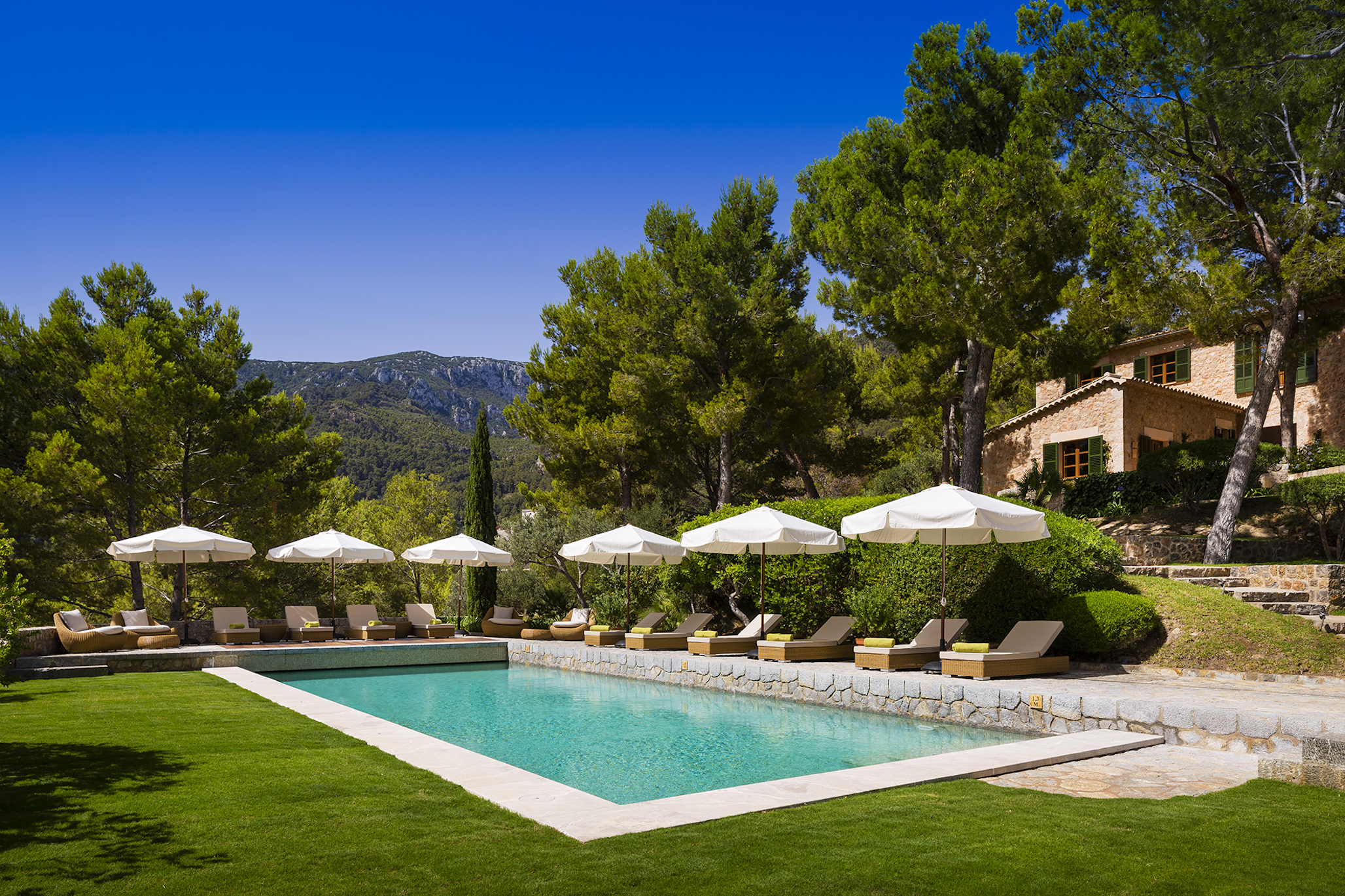 Travel Partners 1 Villa